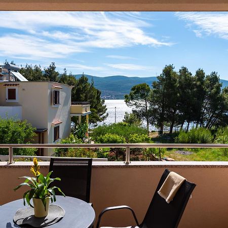 Apartmani Lelu Pridraga Exterior foto