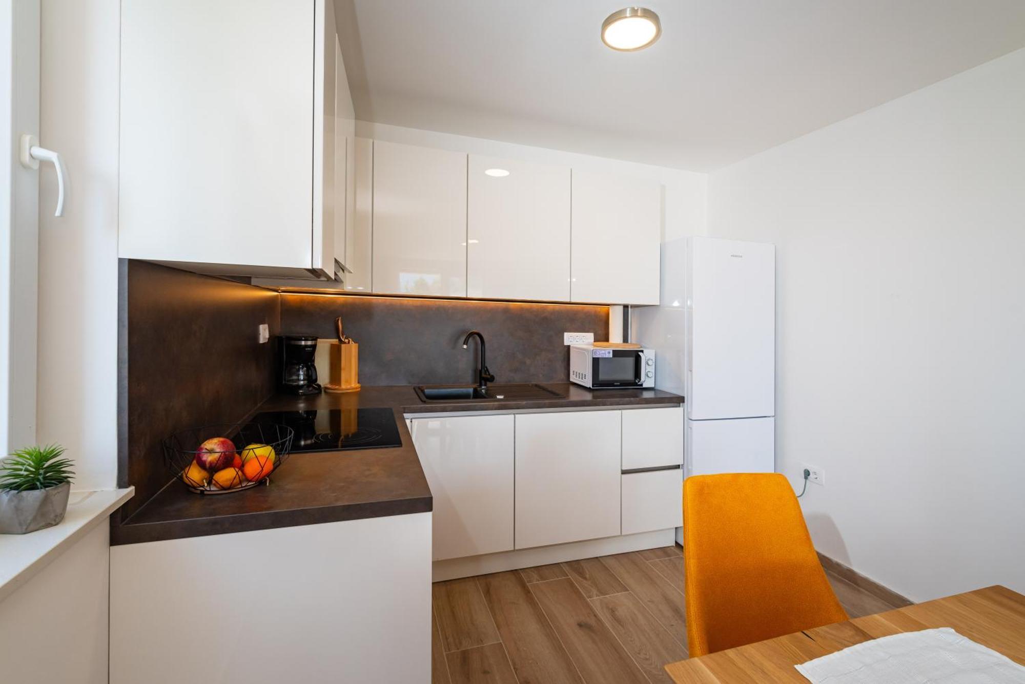 Apartmani Lelu Pridraga Exterior foto